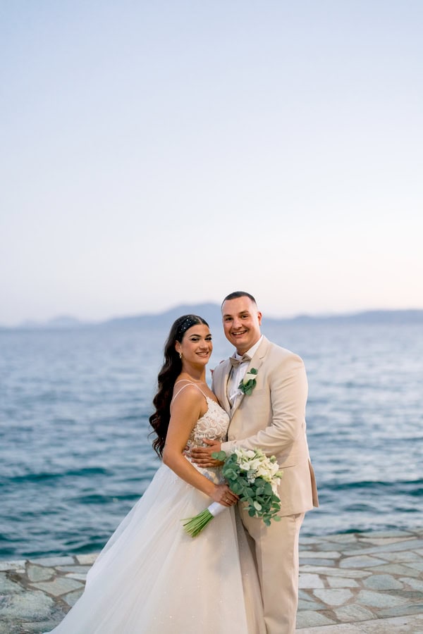 Romantic Summer Wedding With Beautiful Nature Portraits