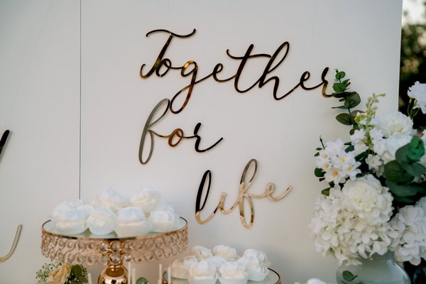 Romantic Summer Wedding With Beautiful Nature Portraits