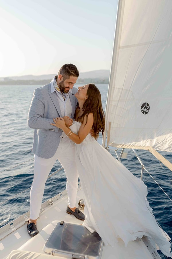 Styled Shoot At Sea Blue Summer Wedding Inspiration