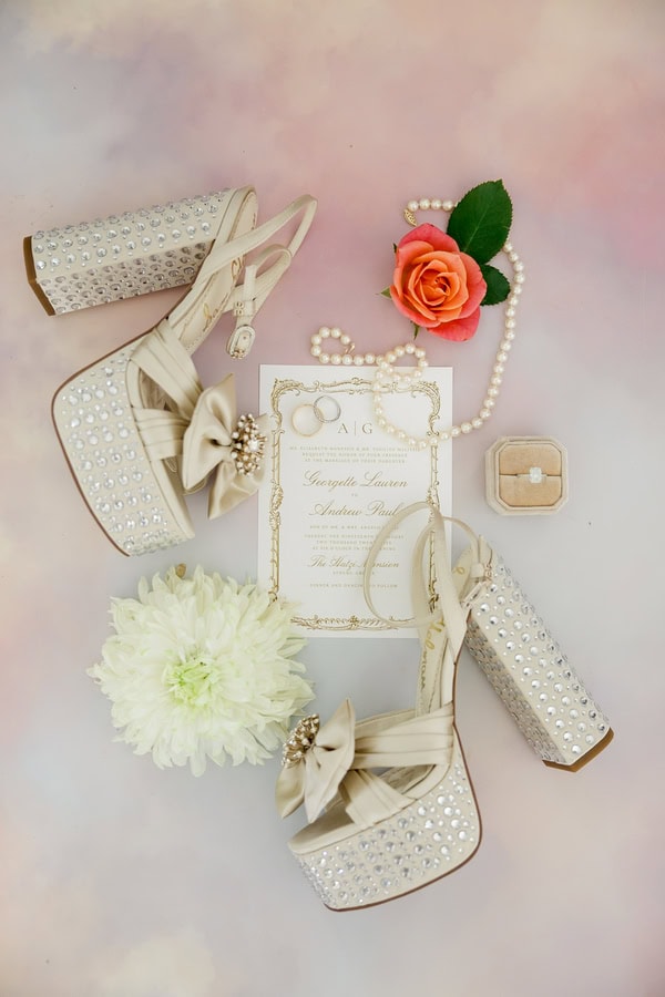 Timeless Wedding White Roses Hydrangeas